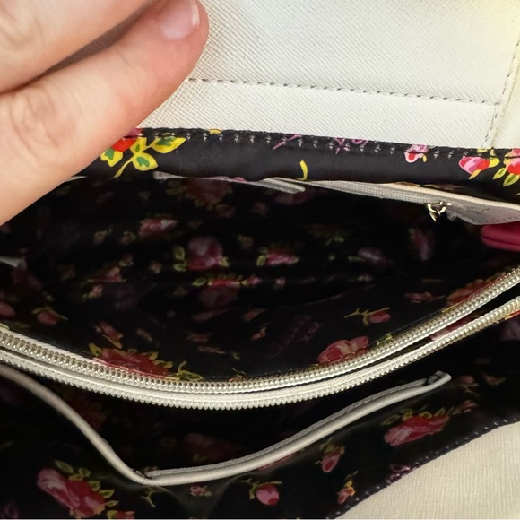 Betsey Johnson Floral Beauty - Picture 10 of 11